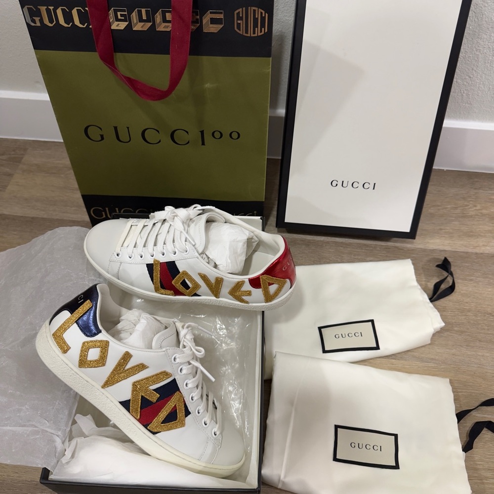 Gucci Women's Sneakers - White, Red, Blue, Gold